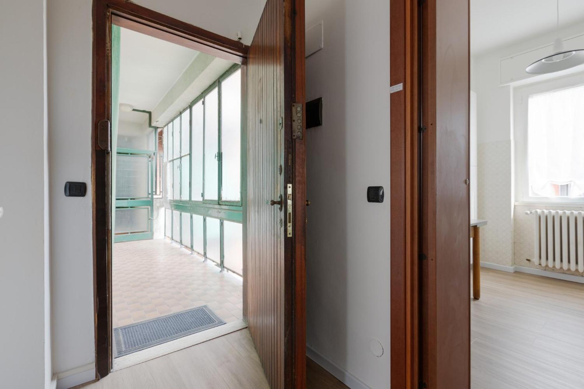 Corso Lodi Modern With Balcony * Milan